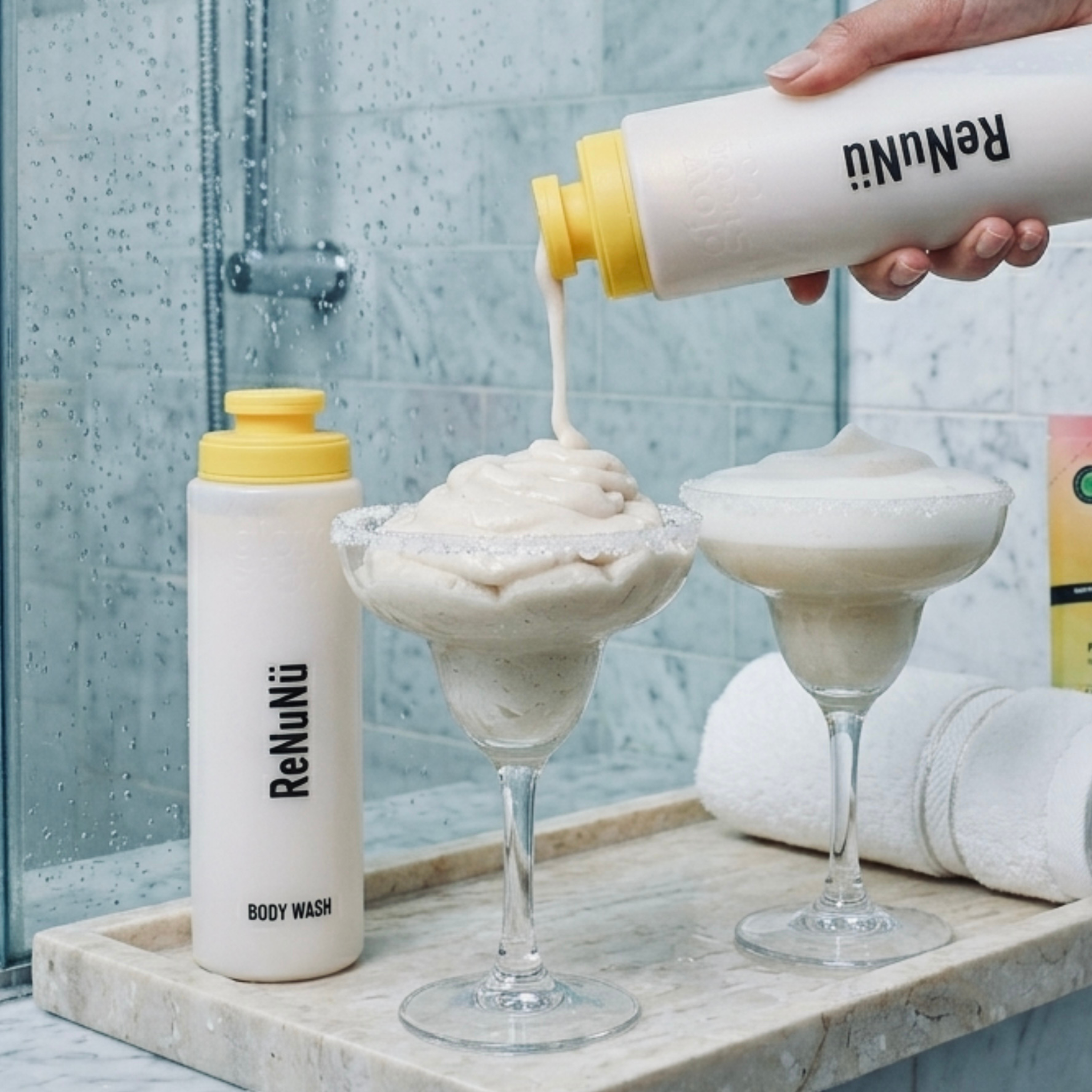 Refillable Powder to Cream Body Wash Kit - Coconut & Clay